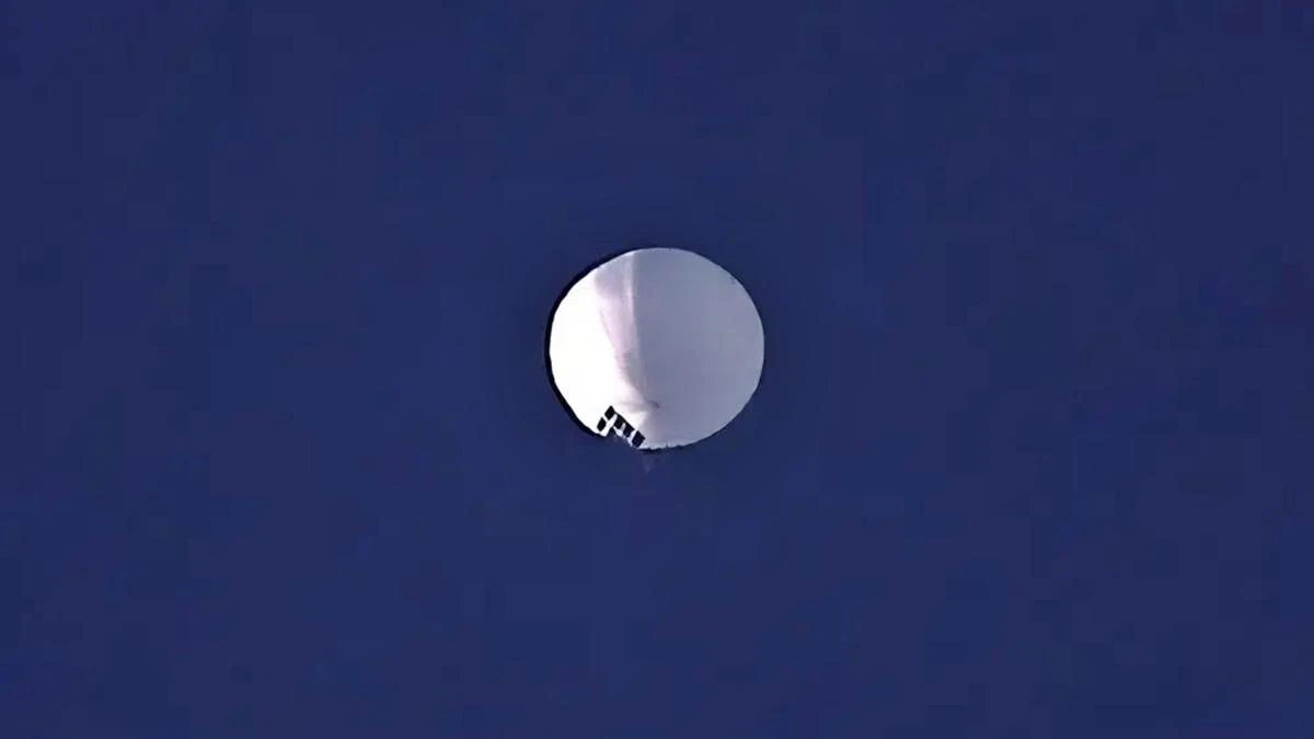 Chinese Spy Balloon Flying Over US For Days