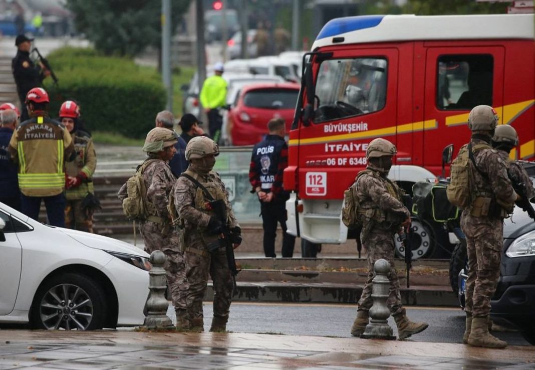Turkish police forces standing alert after Ankara bombing