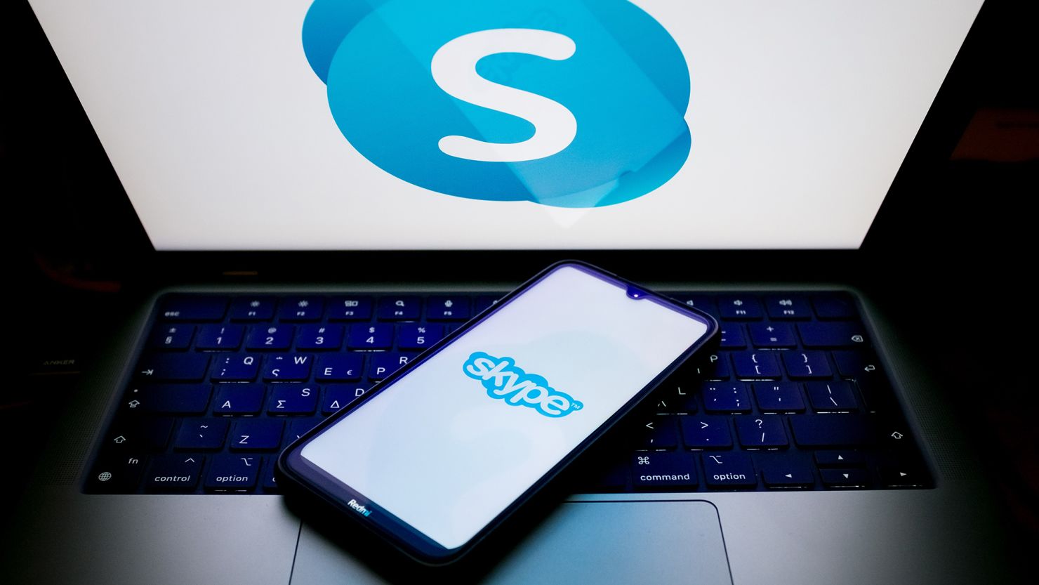 Skype is logging out permanently