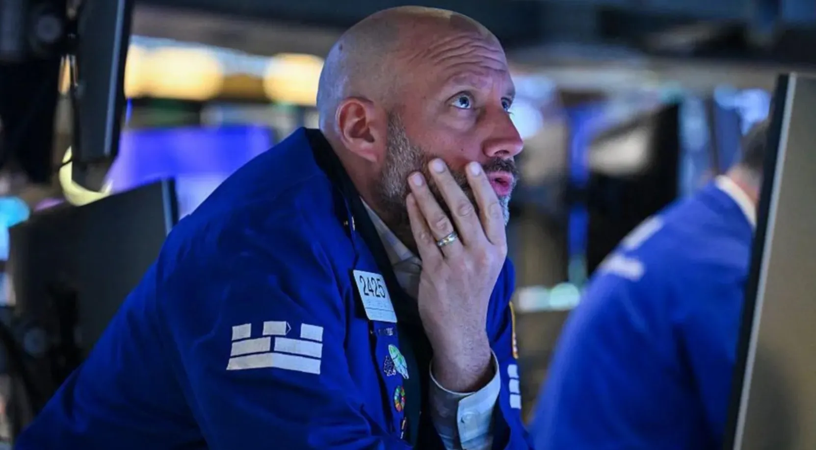 US stocks and dollar plunge as Trump attacks Fed chair Powell.