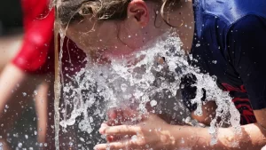 Millions swelter as heatwave descends on North America.