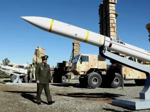 Iran threatens to target US bases if conflict breaks out.