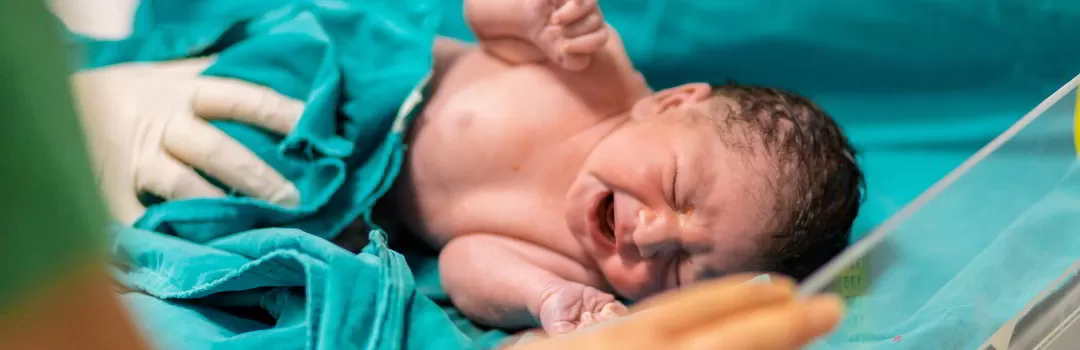 'Like a sci-fi movie': US baby born from 30-year-old frozen embryo breaks record.