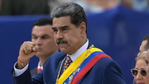 US offers $50m reward for arrest of Venezuelan leader Nicolás Maduro.