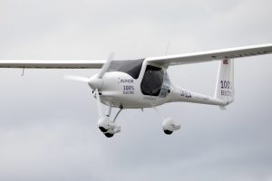 Norway tests electric plane.