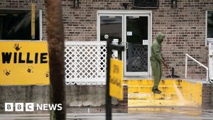 Shooting at crowded South Carolina bar leaves four dead.