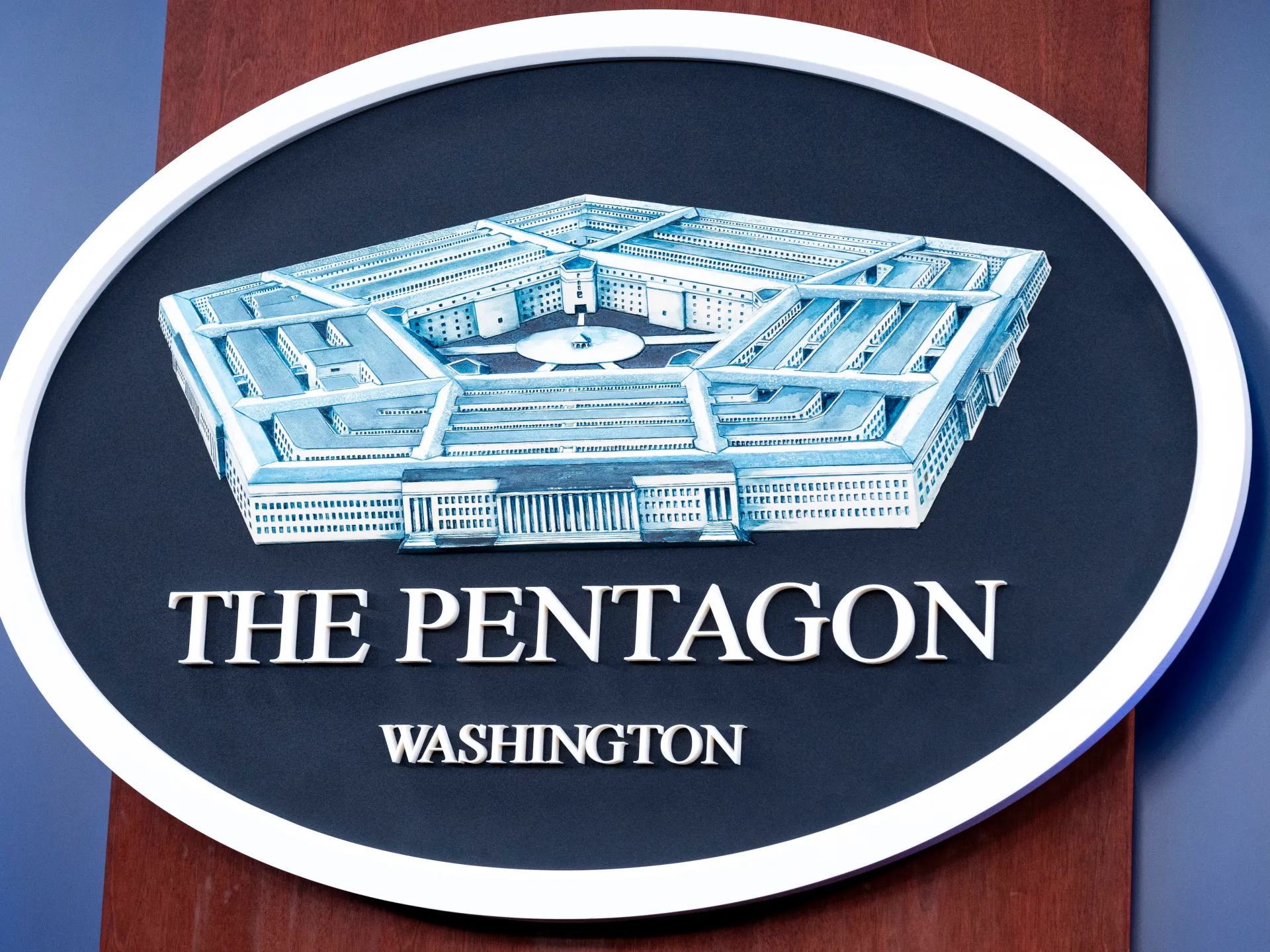 US news outlets push back against Pentagon's reporting restrictions.