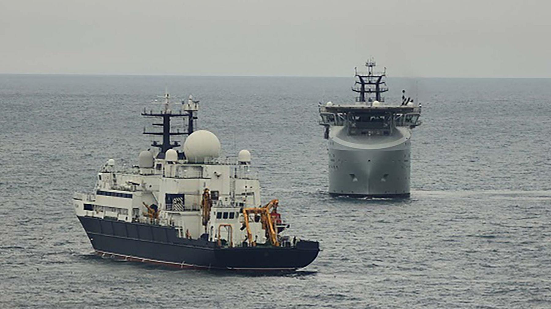 Navy intercepts two Russian ships in English Channel.