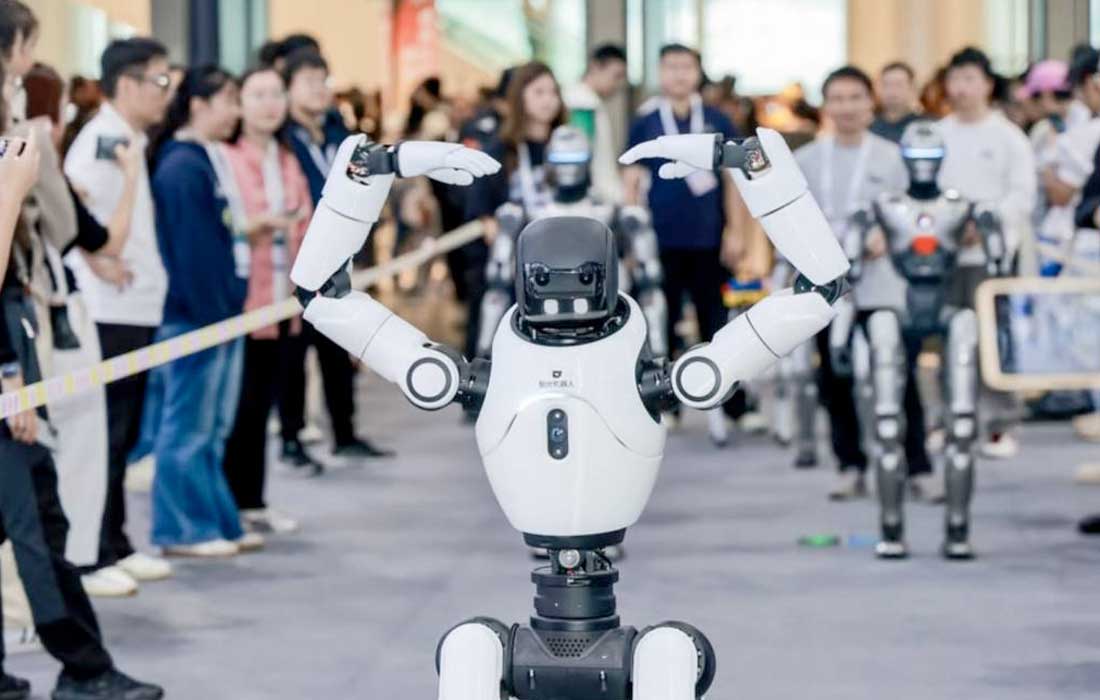 Humanoid robot sets Guinness record with 106km walk.