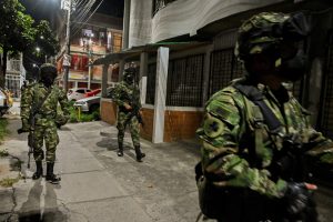 Guerillas kill seven Colombian soldiers.