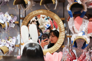 Zootopia 2 breaks records in China with $275 million opening.