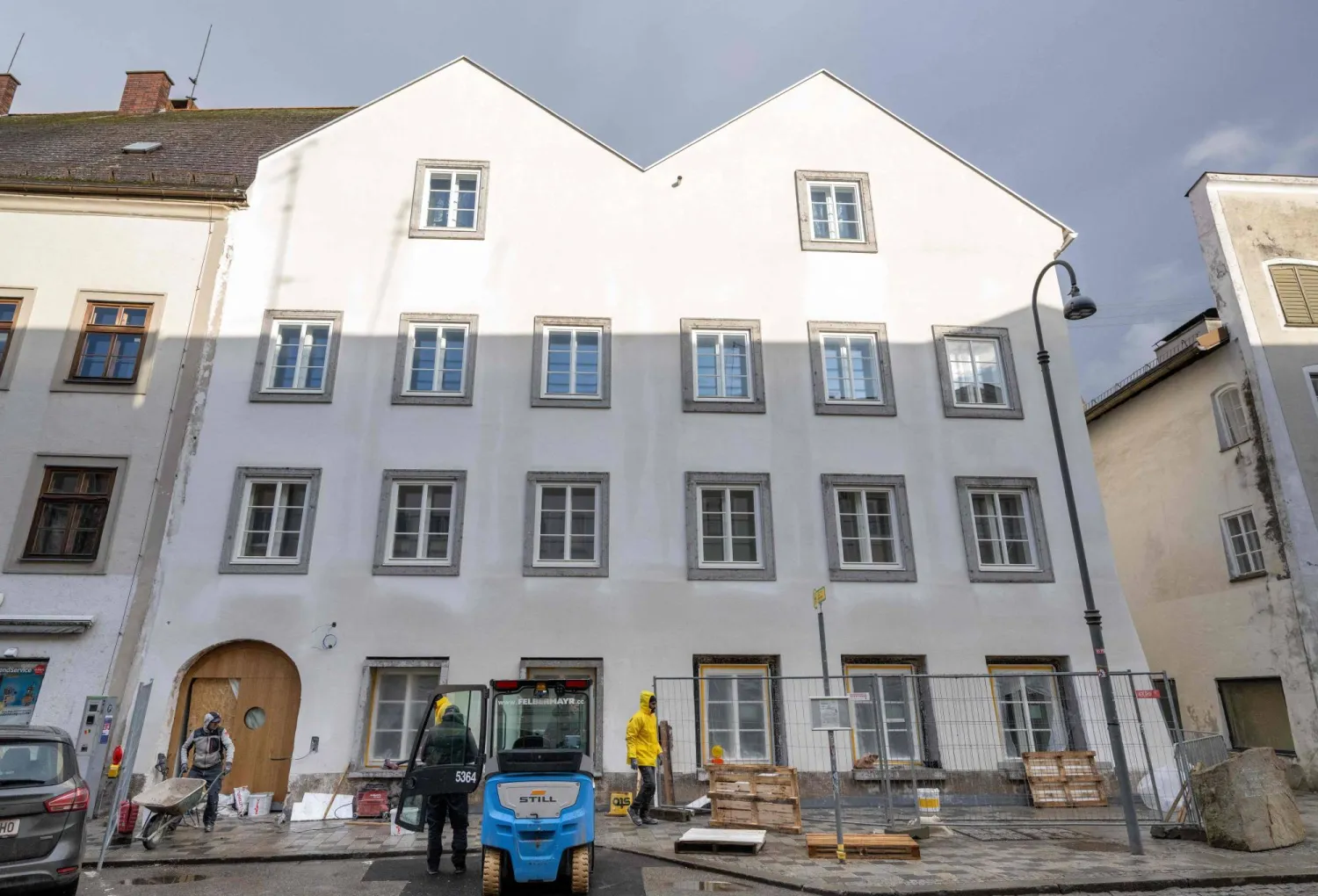 Austria turns Hitler’s home into police station.