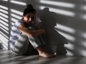 The study authors advocate for clinical testing of AI chatbots in conjunction with trained mental health professionals.