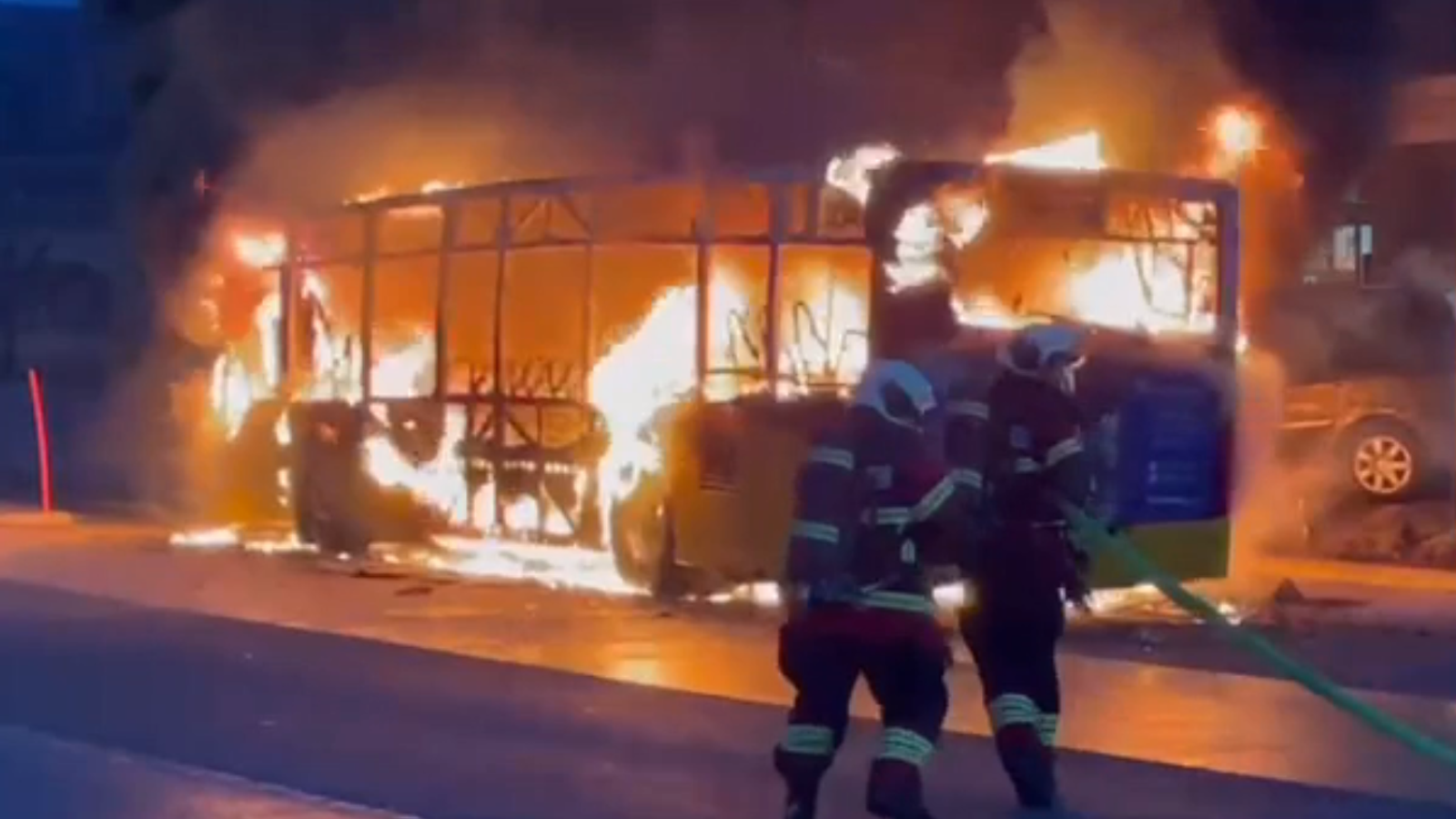 Six die on Swiss bus as man sets himself on fire.
