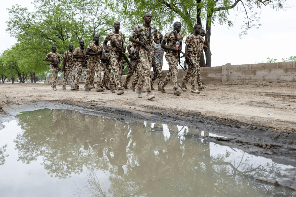 Senior IS leader killed in joint operation, US and Nigeria say.
