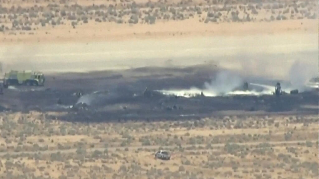 Eight people dead after US Air Force B-52 bomber crashes in California.