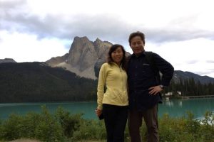 Chen Youlin (right) specialises in using seismological data to track nuclear tests.