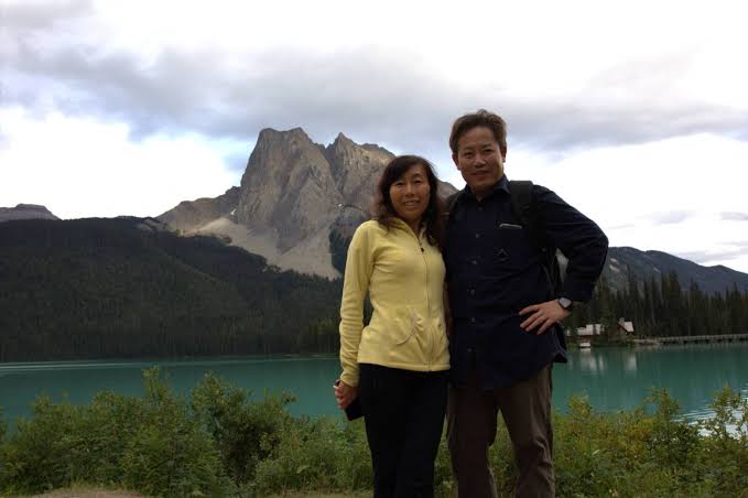 Chen Youlin (right) specialises in using seismological data to track nuclear tests.