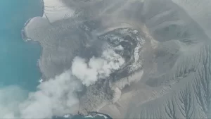 Indonesia volcano eruption leaves 270,000 stranded as airports extend closure.