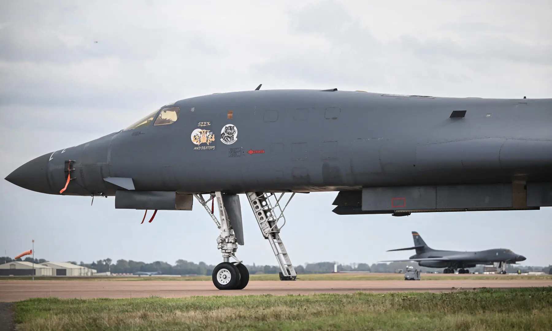 A US Air Force B-1 Lancer bomber is pictured on the tarmac at RAF Fairford base in Fairford, south-west England on Sept 27, 2026, as UK counter-terrorism police investigate an incident near the base in the village of Whelford.