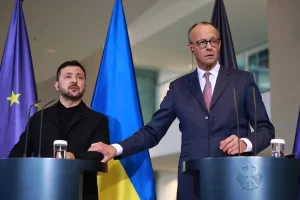Ukraine, Germany sign $1.5bn arms agreement.