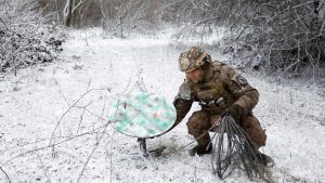 Starlink restrictions in Ukraine war linked to political situation, Zelensky aide says.