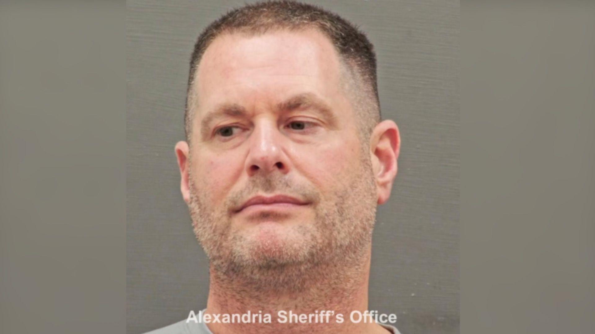 Ex-US spy who stashed gold bars in his home admits to $200m scam.